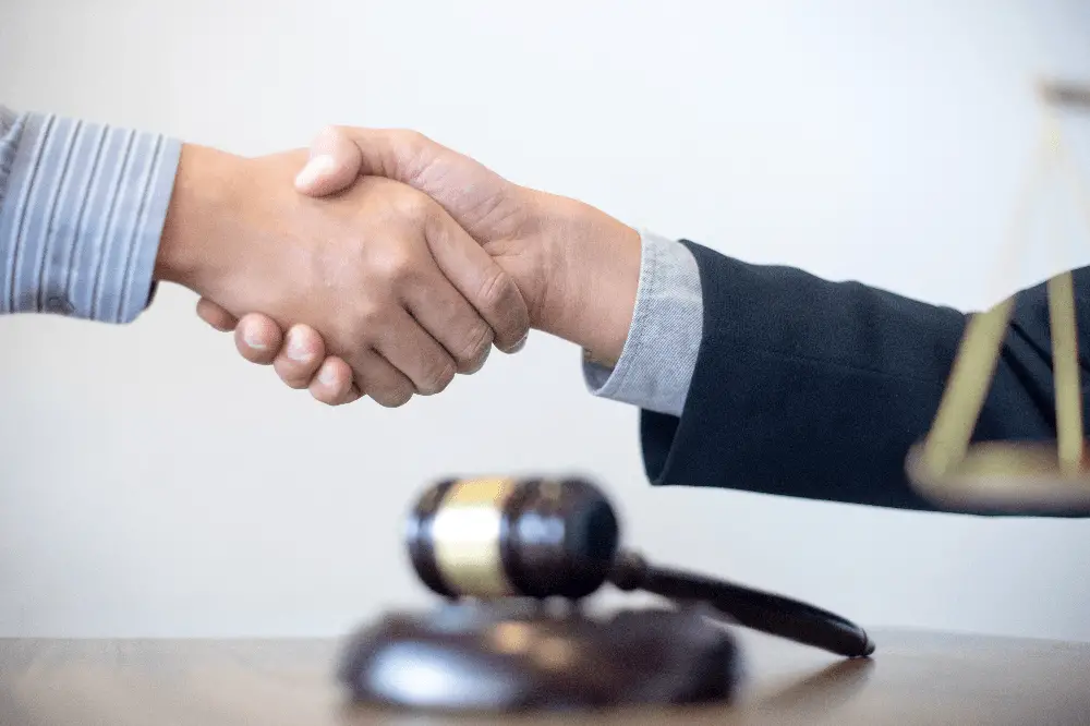 How Much Does a Lawyer Cost for Criminal Defense?